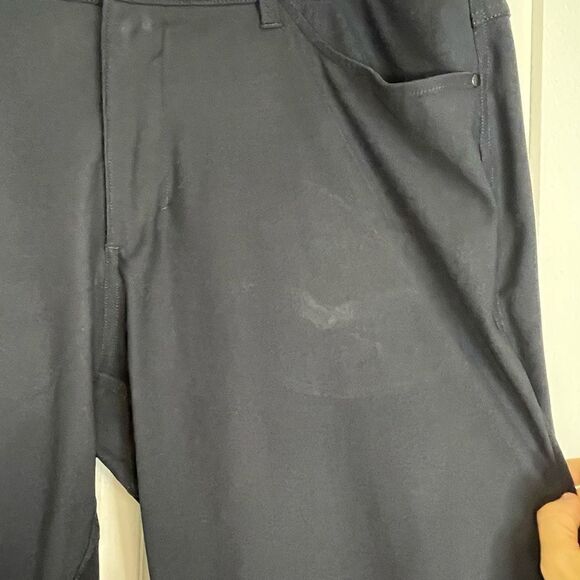 Lululemon ABC Pant Classic 34” Pants Melanite Dark Gray Size 38 - Picture 4 of 14